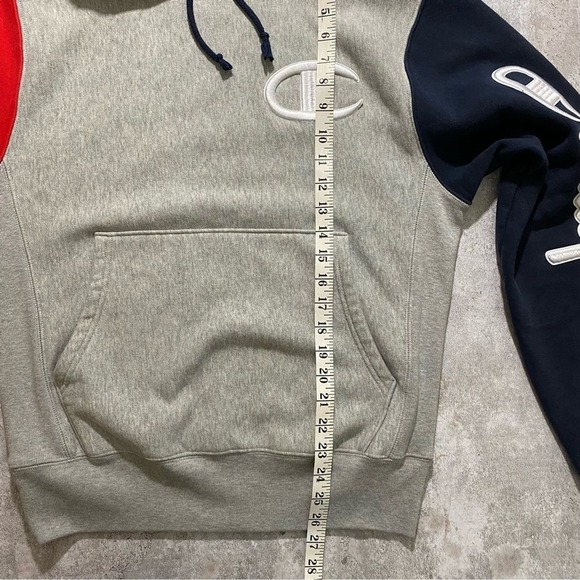 Champion Reverse Weave Colorblock Hoodie Mens‎ Small Grey Red Navy Script Logo - Picture 10 of 10
